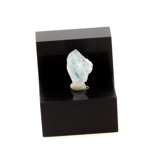 Euclase. 1.68 carat. Parelhas, Rio Grande do Norte, Brésil