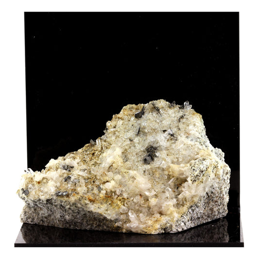 Brookite. 806.0 carats. Jarrier, Maurienne, Savoie, France