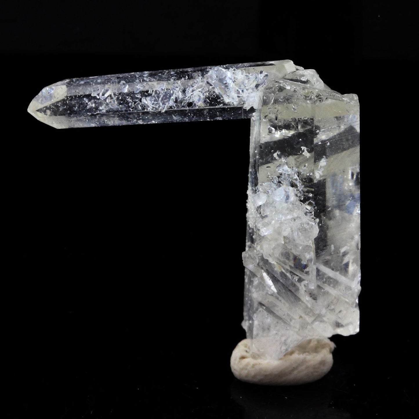 Quartz mineral. 33.17 carats La Gardette Mine, Bourg d'Oisans, Isère, France