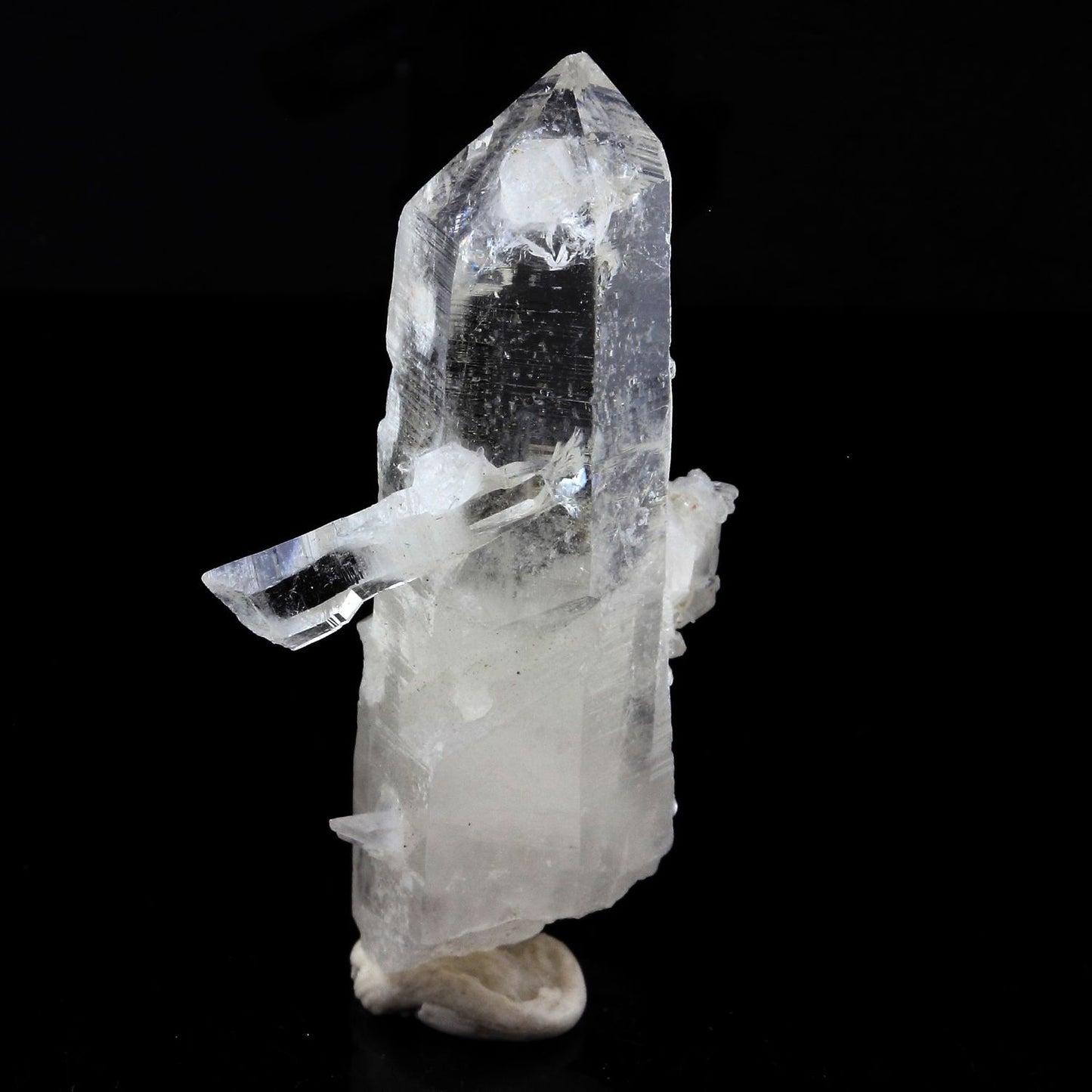 Quartz mineral. 49.29 carats La Gardette Mine, Bourg d'Oisans, Isère, France
