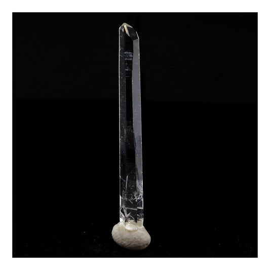 Quartz mineral. 5.52 carats La Gardette Mine, Bourg d'Oisans, Isère, France