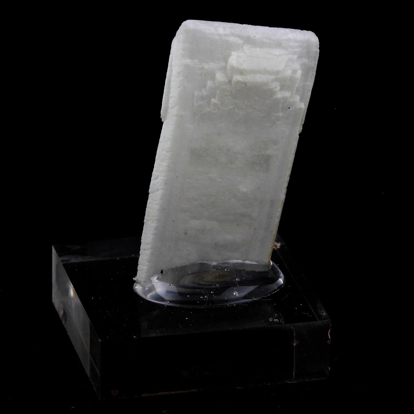 Baryte mineral 23.21 carats. En provenance du Massif des Grandes Rousses, Isère, France