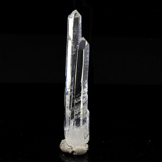 Quartz mineral. 22.46 carats. La Gardette Mine, Bourg d'Oisans, Isère, France