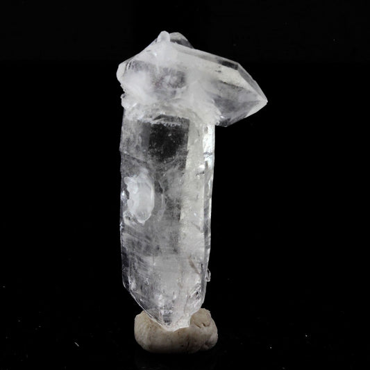 Quartz mineral. 18.57 carats. La Gardette Mine, Bourg d'Oisans, Isère, France
