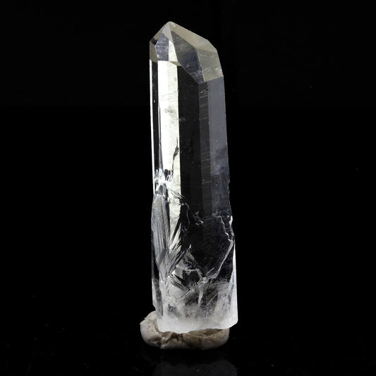 Quartz mineral. 27.63 carats. La Gardette Mine, Bourg d'Oisans, Isère, France