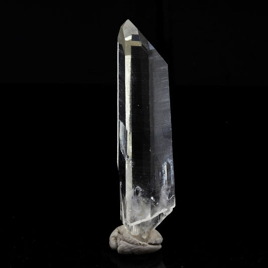 Quartz mineral. 26.05 carats. La Gardette Mine, Bourg d'Oisans, Isère, France