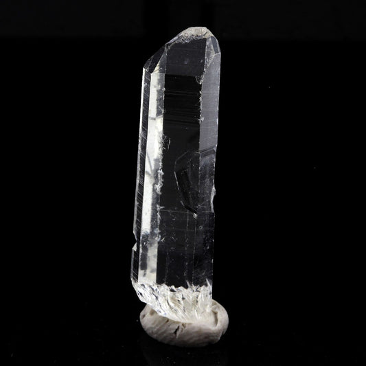 Quartz mineral. 12.91 carats. La Gardette Mine, Bourg d'Oisans, Isère, France