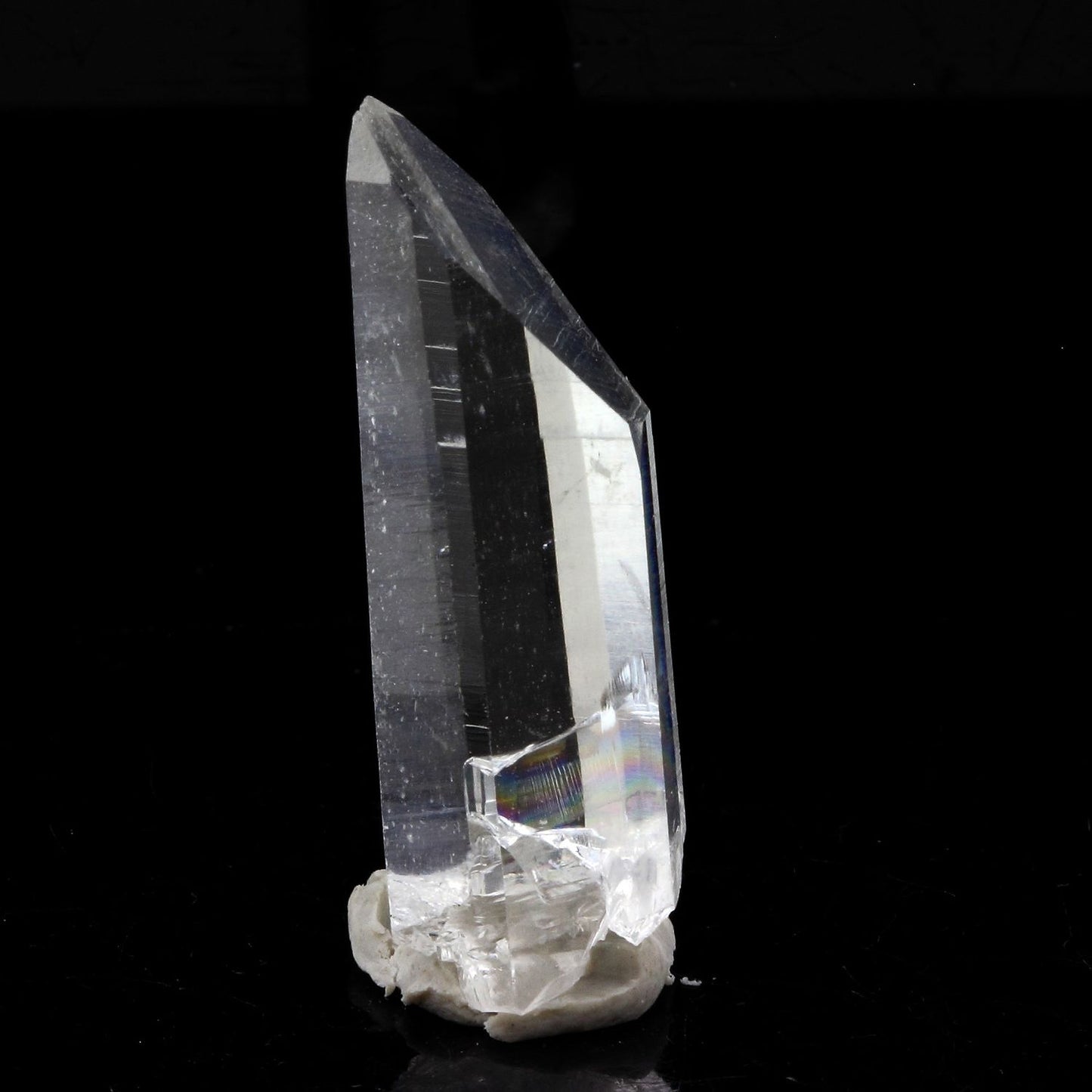Quartz mineral. 18.69 carats. La Gardette Mine, Bourg d'Oisans, Isère, France