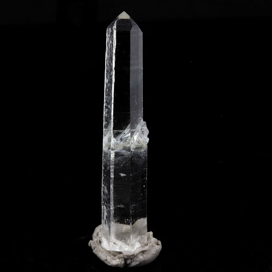Quartz mineral. 8.36 carats. La Gardette Mine, Bourg d'Oisans, Isère, France
