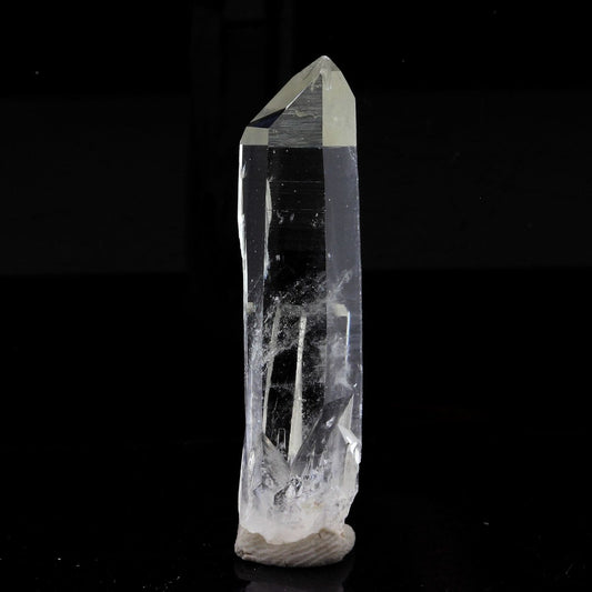 Quartz mineral. 37.34 carats. La Gardette Mine, Bourg d'Oisans, Isère, France