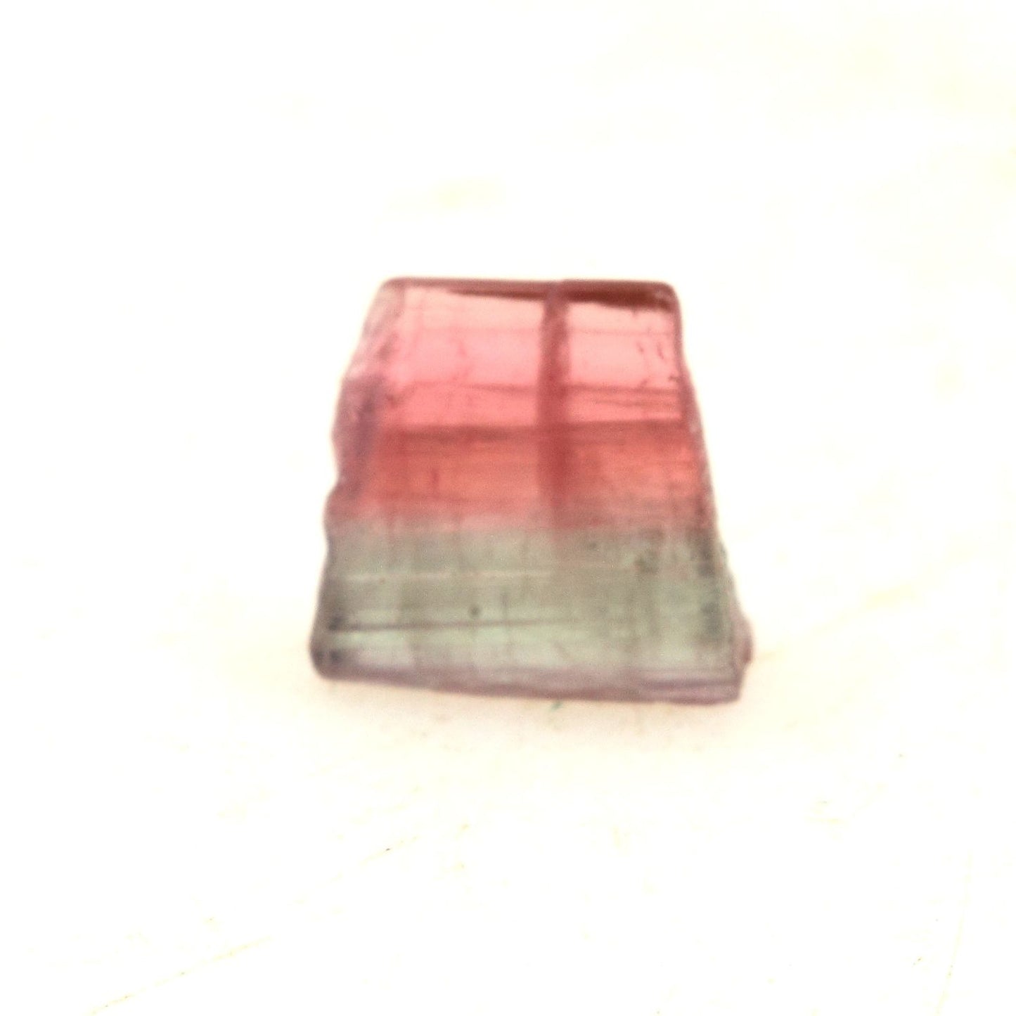 Tourmaline melon d'eau. 0.59 cts. En provenance de Paprok, Nuristan, Afghanistan