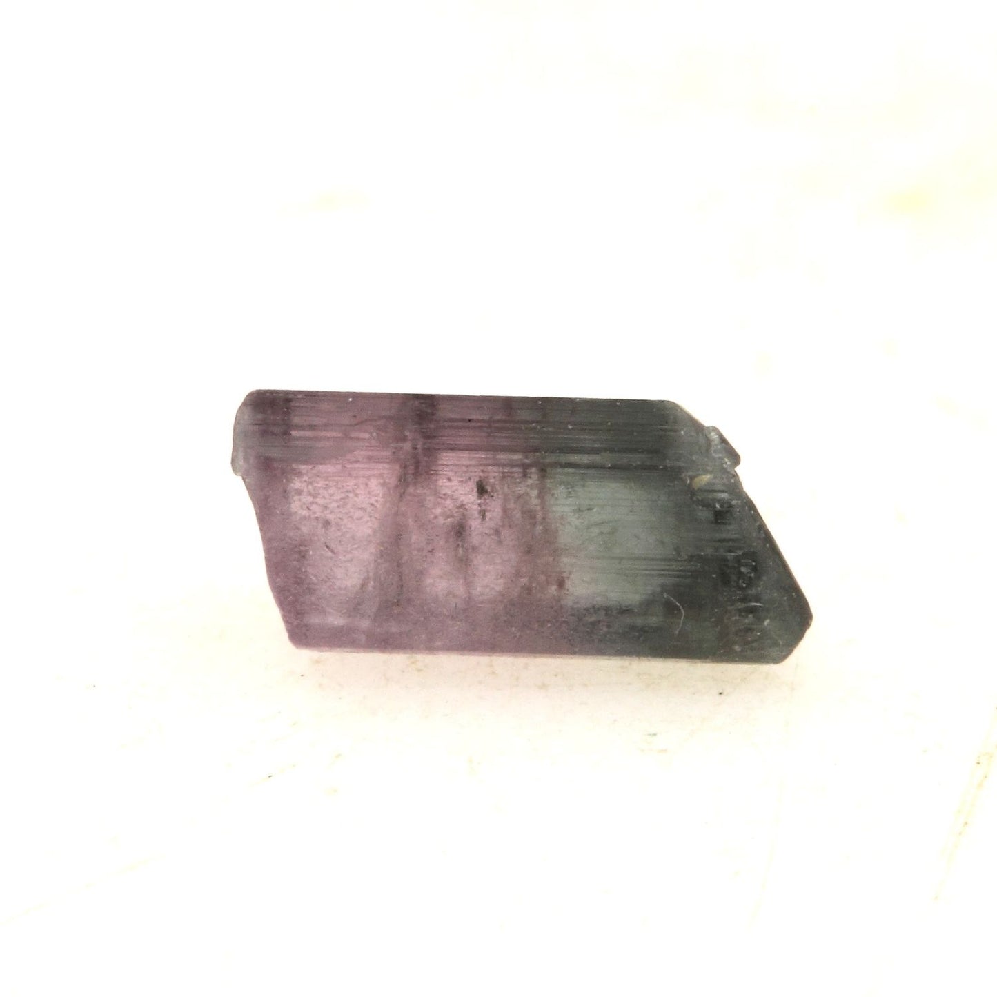 Tourmaline melon d'eau. 0.98 cts. En provenance de Paprok, Nuristan, Afghanistan
