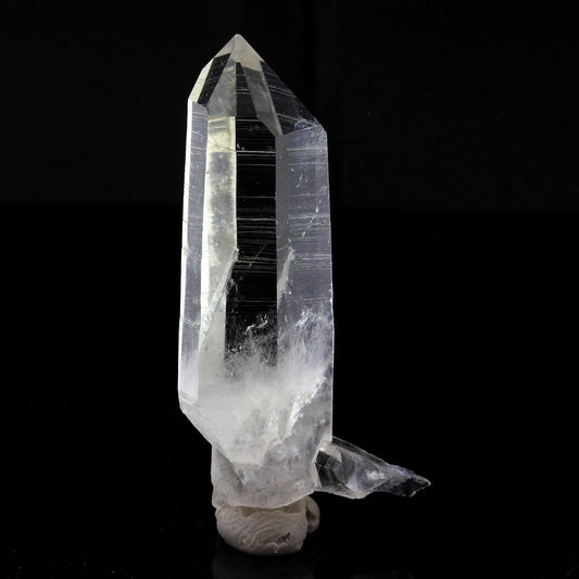 Quartz mineral. 41.74 carats. La Gardette Mine, Bourg d'Oisans, Isère, France