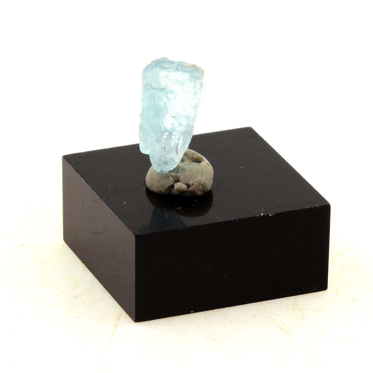 Aigue-Marine. 2.74 carats. En provenance de Shigar Valley, Skardu District, Baltistan, Gilgit-Baltistan (Northern Areas), Pakistan