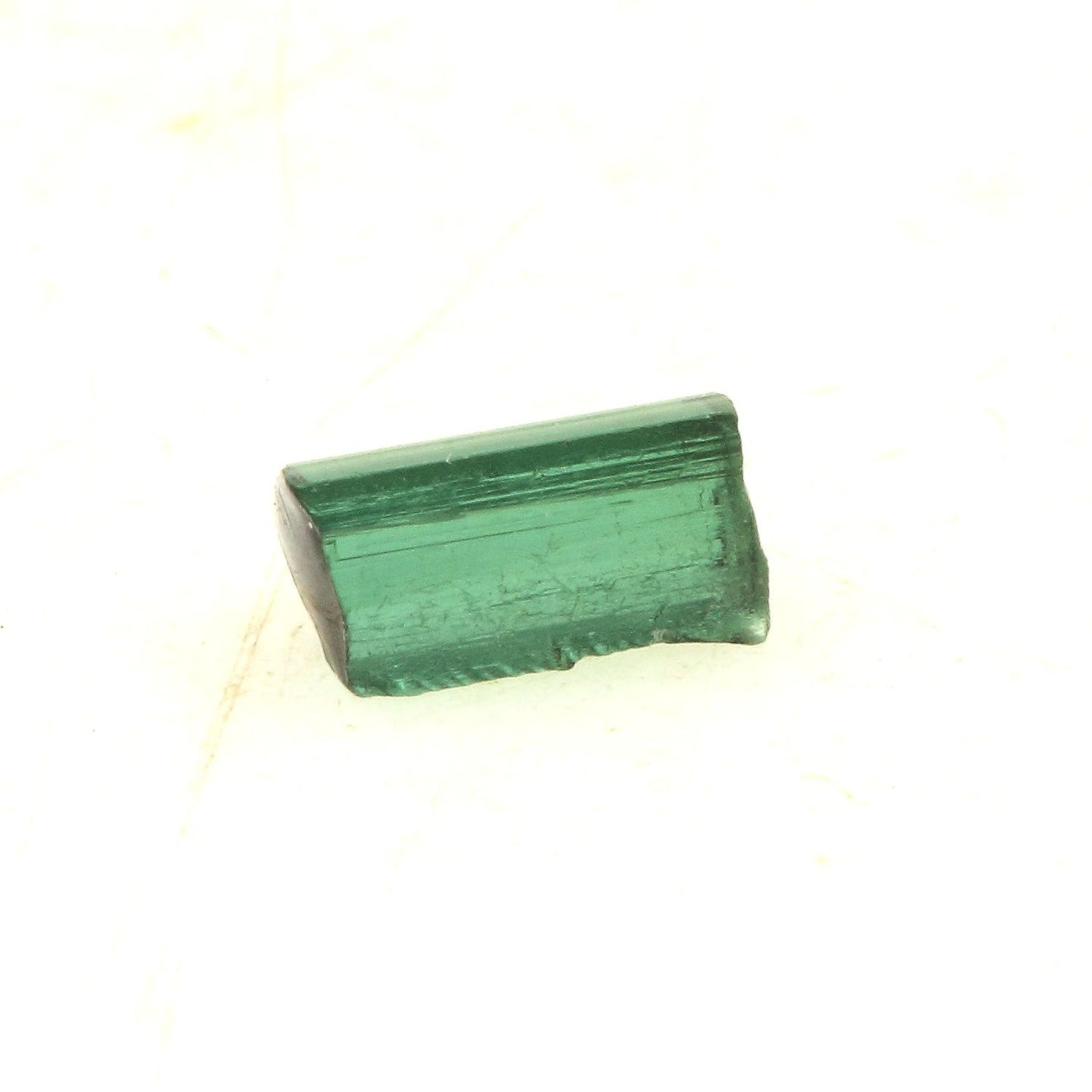 Tourmaline Indicolite. 1.16 carats. En provenance de Dara-e-Pech pegmatite field, Dara-e-Pech District, Kunar, Afghanistan
