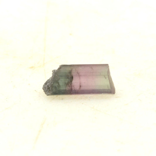Tourmaline melon d'eau. 0.99 cts. En provenance de Paprok, Nuristan, Afghanistan