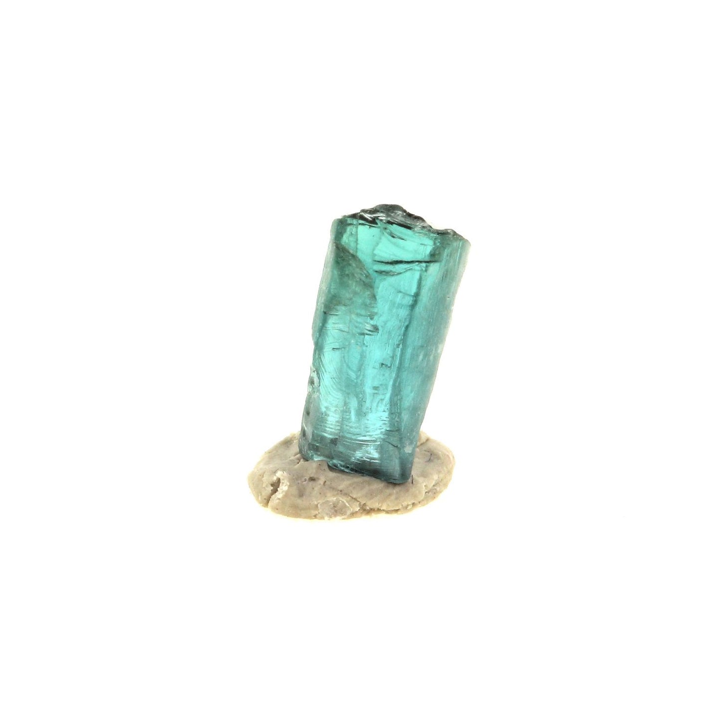 Tourmaline Indicolite. 2.36 carats. En provenance de Dara-e-Pech pegmatite field, Dara-e-Pech District, Kunar, Afghanistan