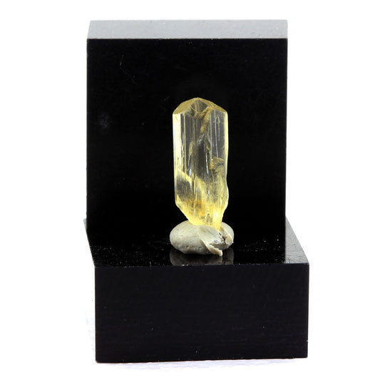 Scapolite en provenance de Mpwapwa District, Dodoma Region, Tanzanie