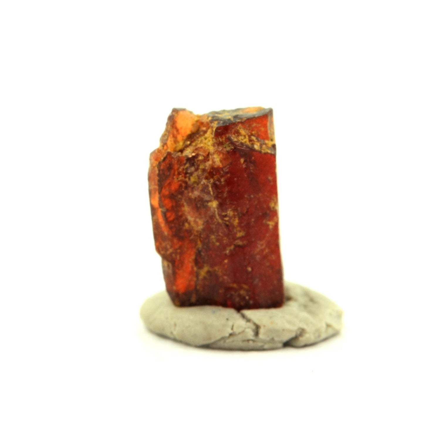 Grenat Rhodolite en provenance de Lokiriama, Lodwar, Turkana County, Kenya