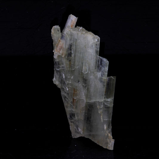 Clinozoisite. 6.0 carats. Marine de Scala, Canari, Haute-Corse, France