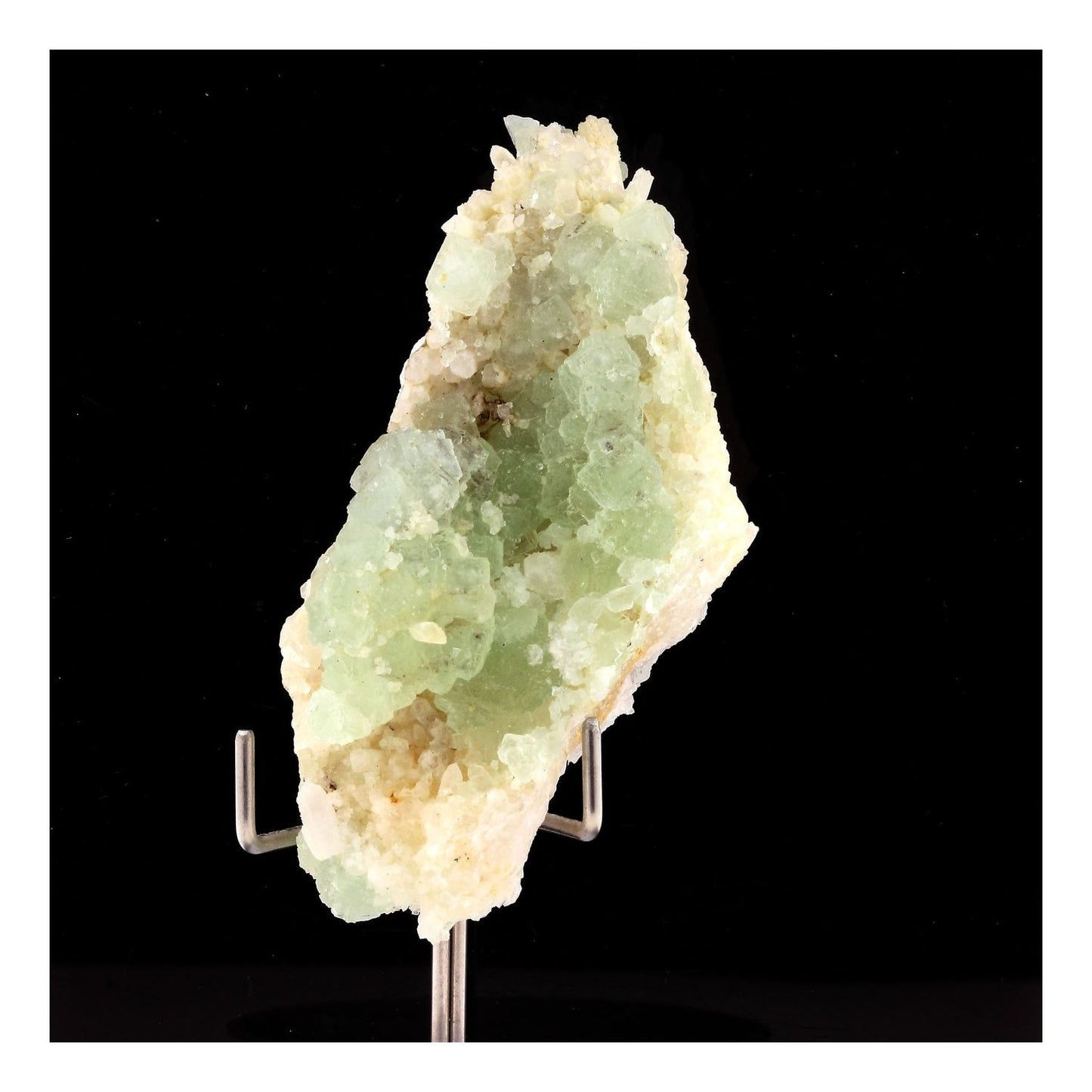 Fluorite. 468.0 carats. Hardy Mine, Black Mountains, Arizona, USA