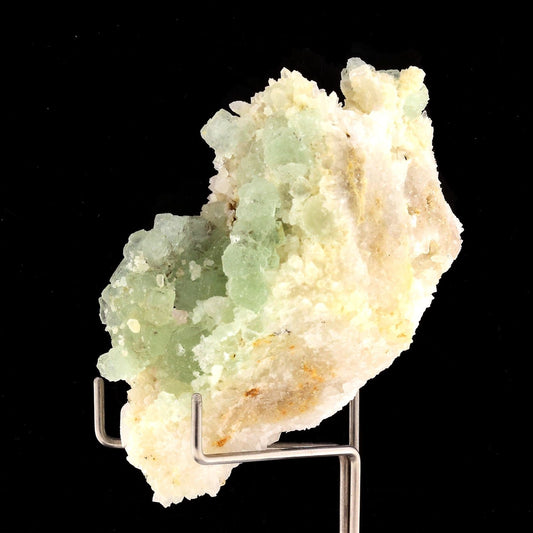 Fluorite. 468.0 carats. Hardy Mine, Black Mountains, Arizona, USA