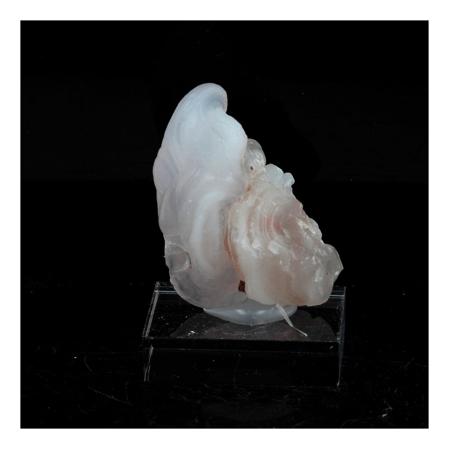 Calcédoine rose, 34.5 carats, Arizona, USA