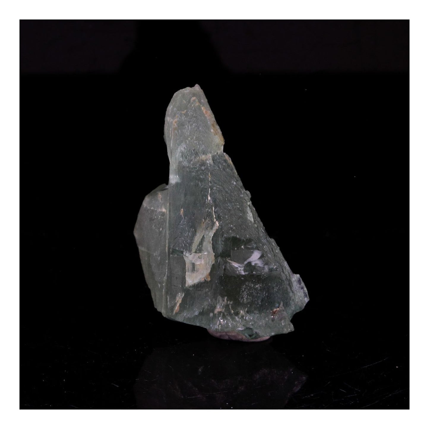 Beryl (etched). 17.06 carats. Sahatany Valley, Ibity, Madagascar