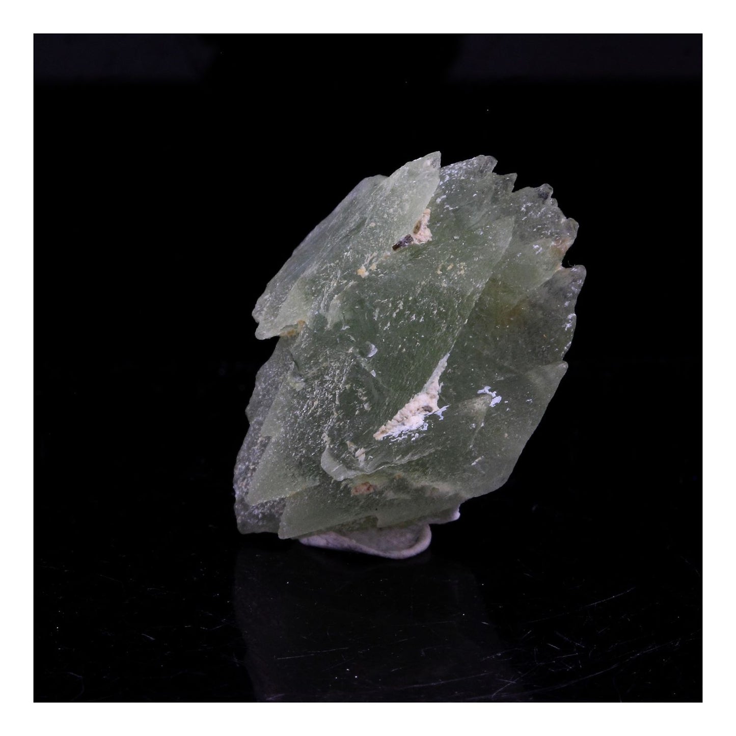 Beryl (etched). 19.86 carats. Sahatany Valley, Ibity, Madagascar