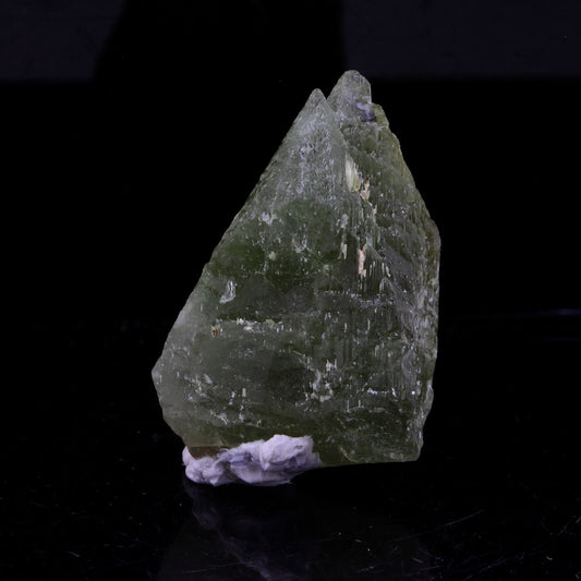 Beryl (etched). 30.29 carats. Sahatany Valley, Ibity, Madagascar