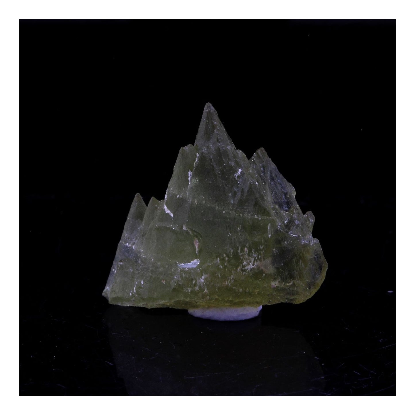 Beryl (etched). 11.21 carats. Sahatany Valley, Ibity, Madagascar