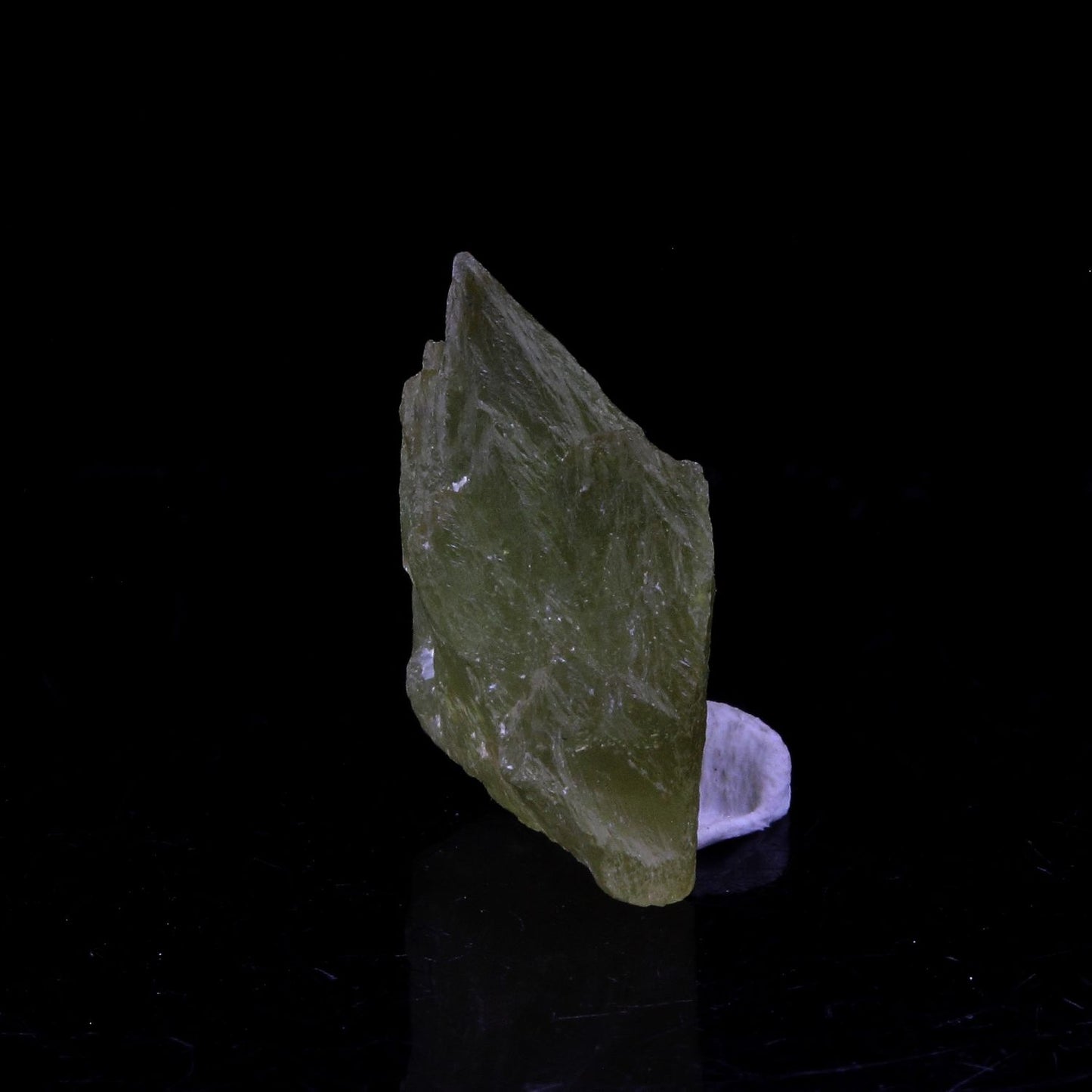 Beryl (etched). 11.21 carats. Sahatany Valley, Ibity, Madagascar