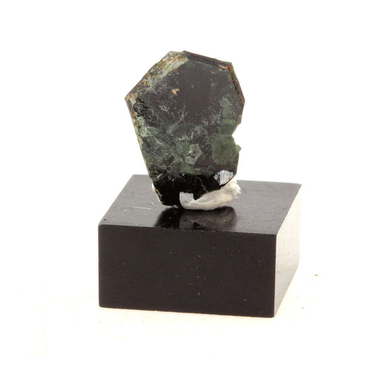 Clinochlore. 8.49 carats. Rocher de Farinole, Olmeta-di-Capocorso, Haute-Corse, France