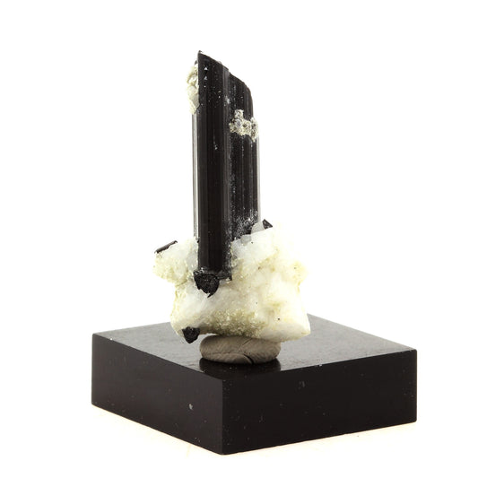 Tourmaline Schorl + Feldspath en provenance de Shigar Valley, Skardu District, Baltistan, Gilgit-Baltistan (Northern Areas), Pakistan