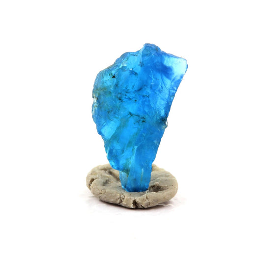 Apatite bleu neon en provenance de Norcross-Madagascar Apatite Mine, Isoanala, Betroka, Anosy, Madagascar