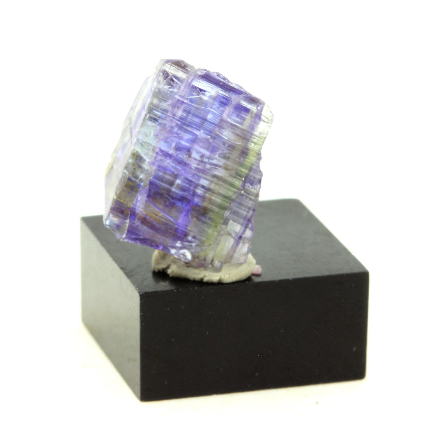 Tanzanite. 10.69 carats. En provenance de Merelani Hills (Mererani), Lelatema Mts, Arusha, Tanzanie