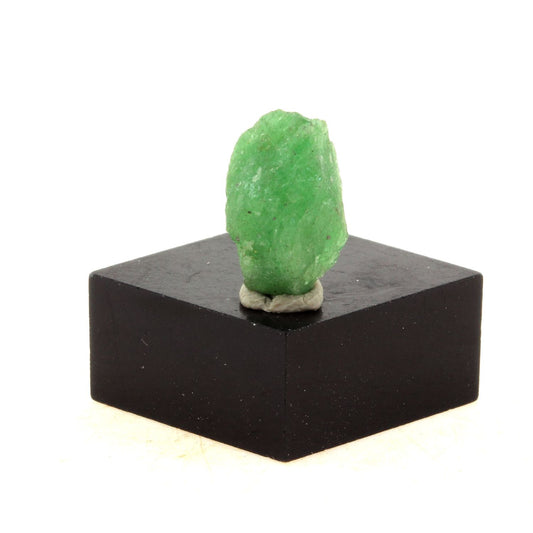 Grenat Tsavorite. 5.56 carats. Manyara Region, Tanzanie