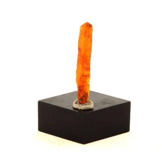 Cyanite orange. 3.19 carats. Sangulungulu Hill, Loliondo, Tanzanie