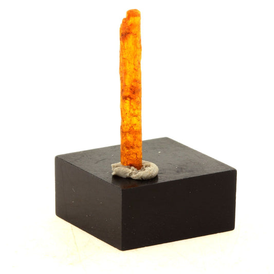 Cyanite orange. 2.41 carats. Sangulungulu Hill, Loliondo, Tanzanie