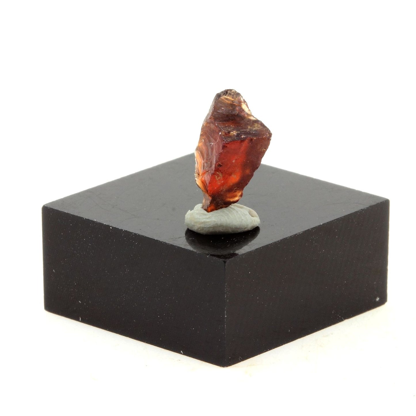 Grenat Rhodolite. 1.55 carats. Lokiriama, Lodwar, Kenya