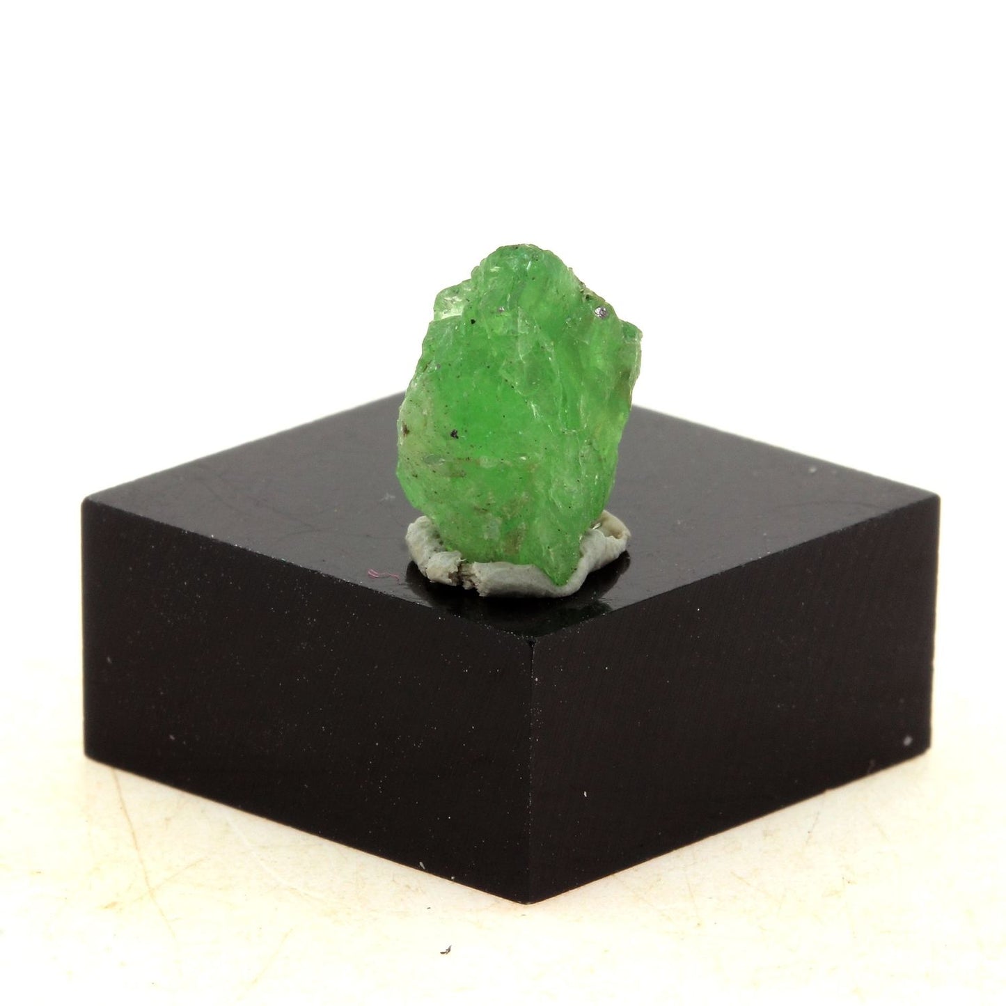 Grenat Tsavorite. 4.67 carats. Manyara Region, Tanzanie