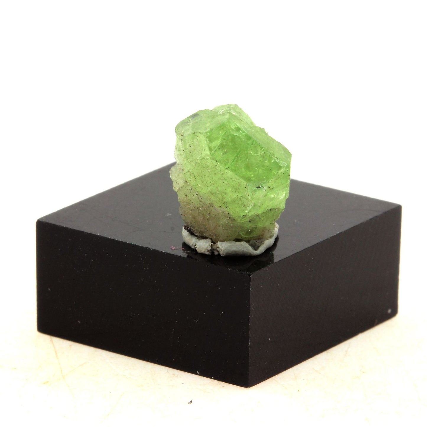 Grenat Tsavorite. 4.33 carats. Manyara Region, Tanzanie