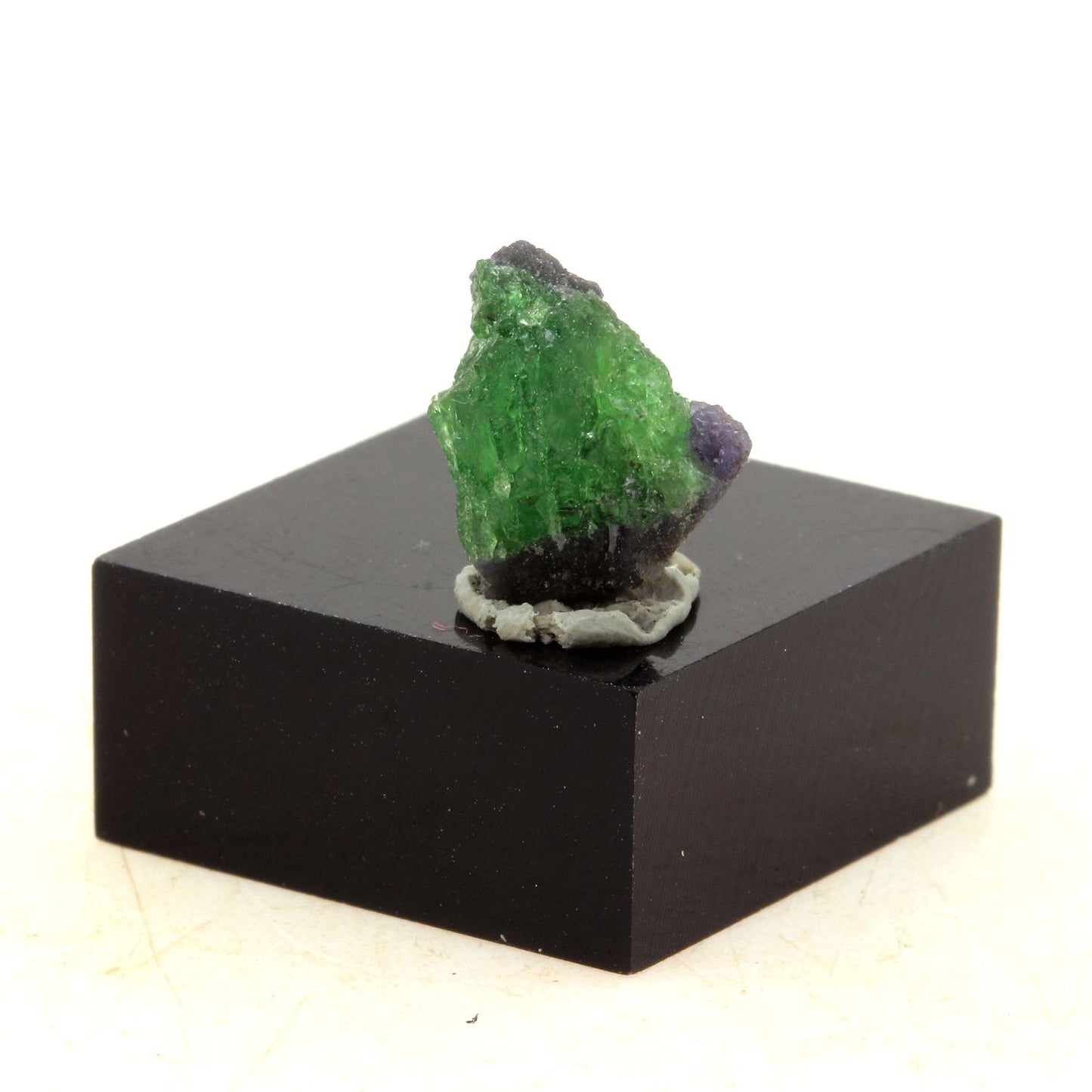 Grenat Tsavorite. 3.10 carats. Manyara Region, Tanzanie
