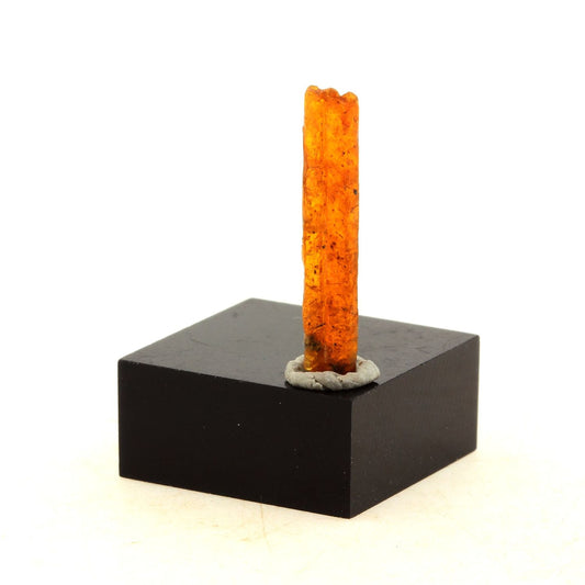 Cyanite orange. 3.24 carats. Sangulungulu Hill, Loliondo, Tanzanie