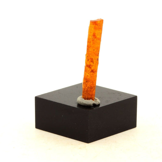 Cyanite orange. 3.35 carats. Sangulungulu Hill, Loliondo, Tanzanie