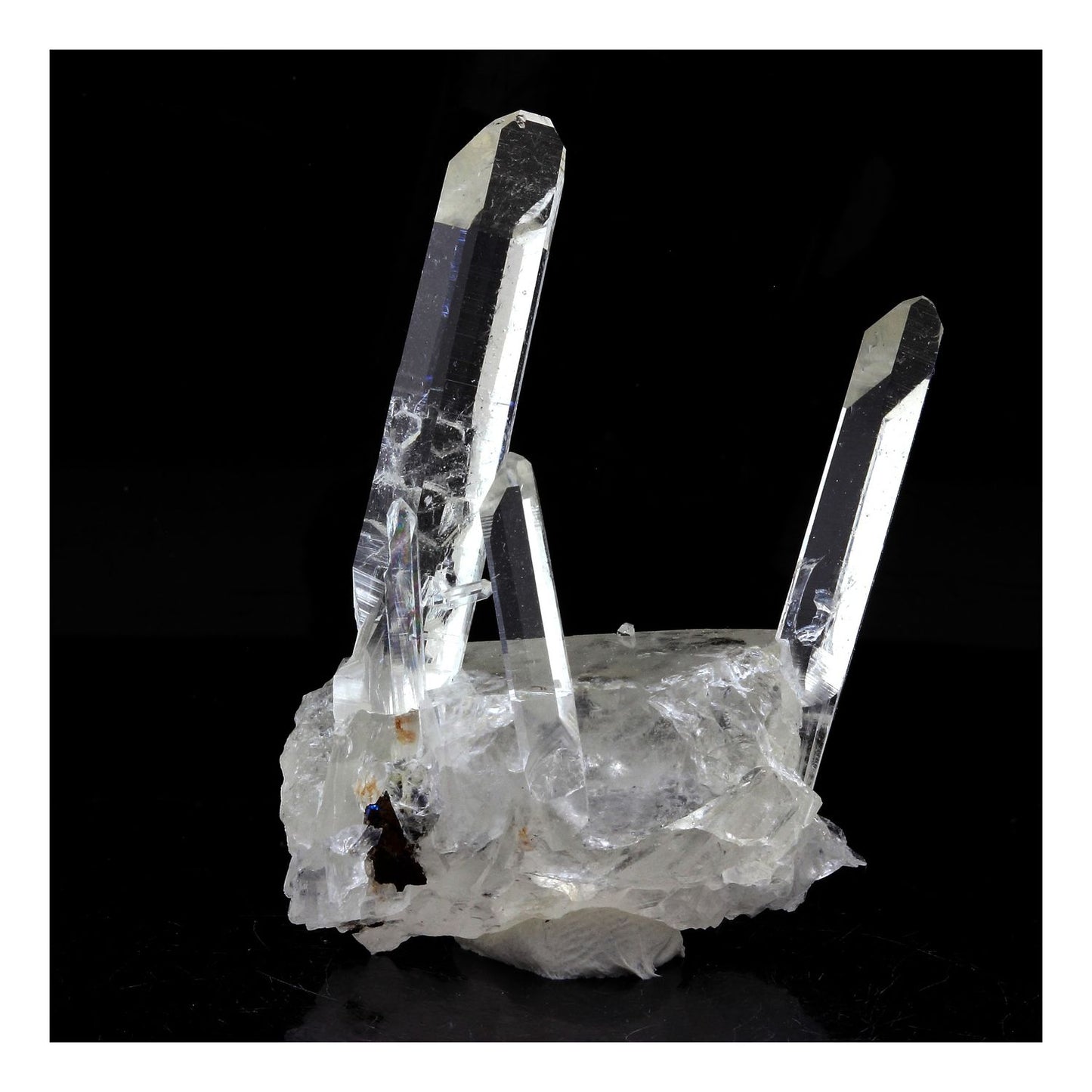 Quartz + Chalcopyrite. 78.0 carats. La Gardette Mine, Bourg d'Oisans, Isère, France