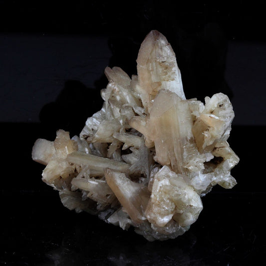 Cerussite. 222.0 carats. Mindouli, Pool Department, Congo