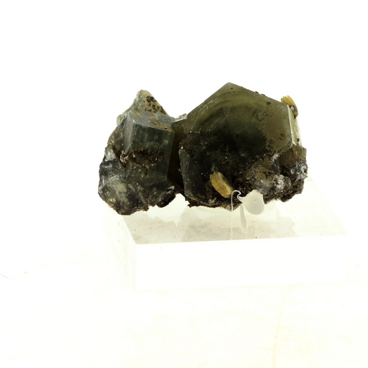 Apatite + Muscovite. 33.05 carats. Panasqueira Mines, Covilhã, Portugal