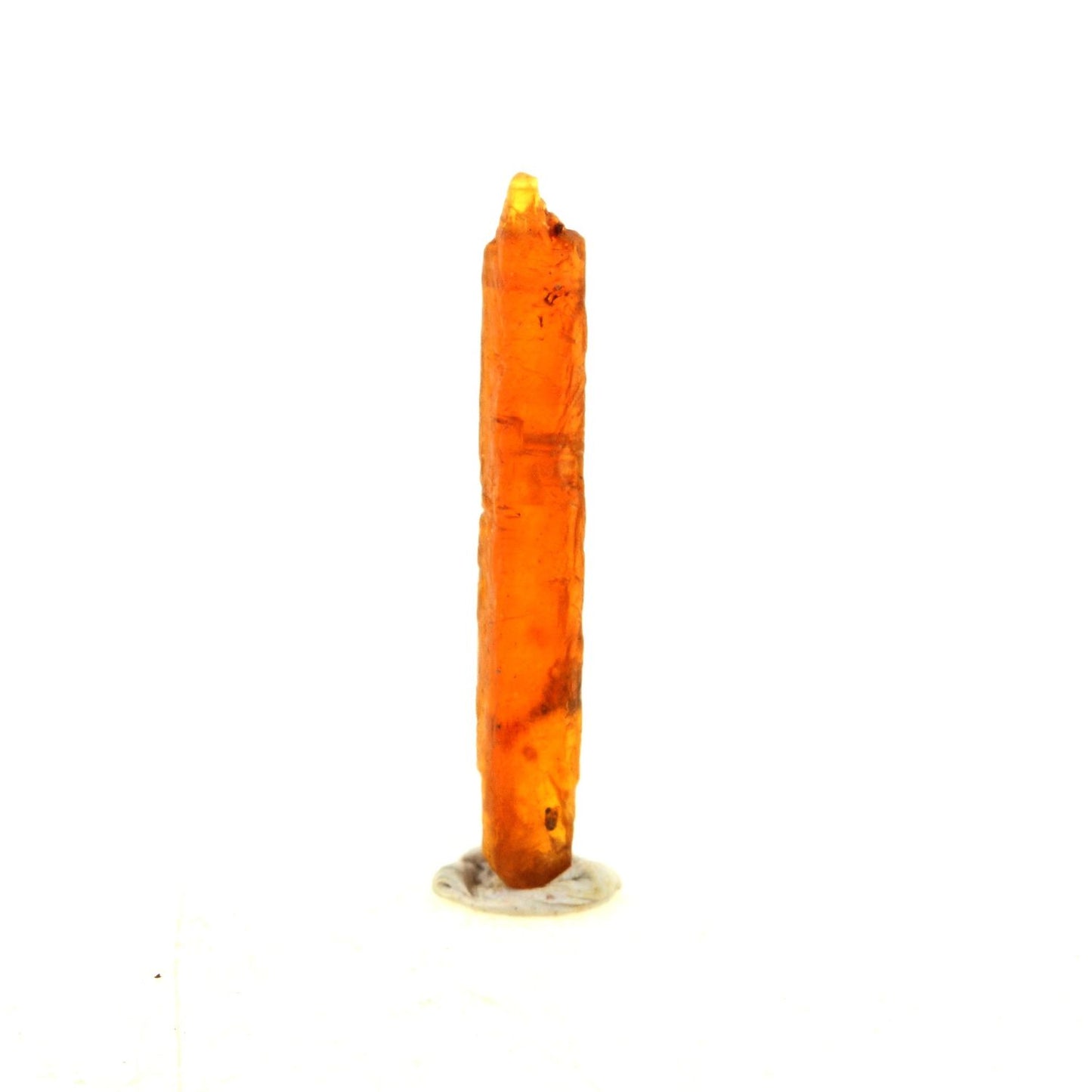 Cyanite orange. 3.97 carats. Sangulungulu Hill, Loliondo, Tanzanie