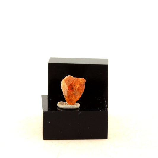 Grenat Spessartite. 3.47 carats. Sangulungulu Hill, Loliondo, Tanzanie